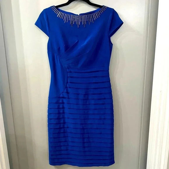 Adrianna Pappel Cocktail Dress Blue Beaded Neckline Multi Teired Dress Size 6 - Picture 1 of 8